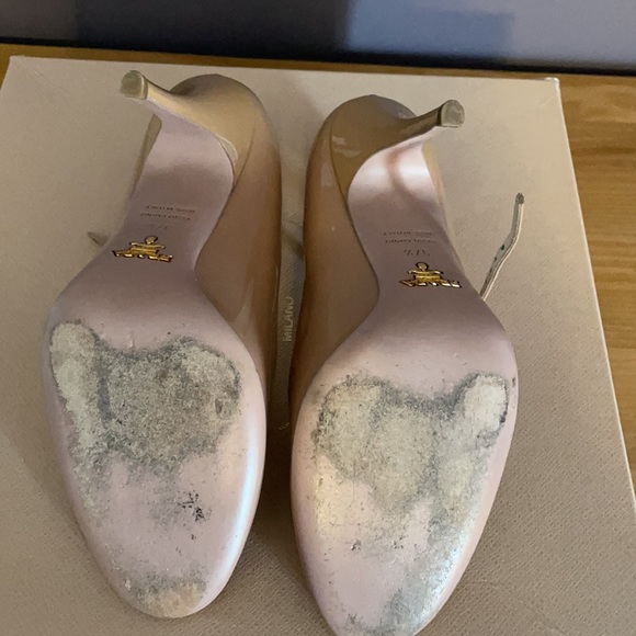 Prada Mary-Jane style shoes. - Picture 6 of 8